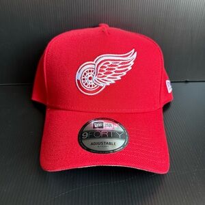 NWT New Era Detroit Red Wings 9Forty Red A-Frame SnapBack Adjustable Hat Cap